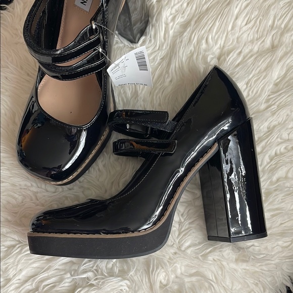 Steve Madden
Women's Twice Mary Jane Platform Pumps - Picture 6 of 11